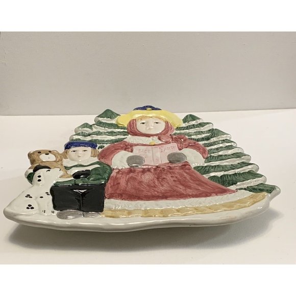 Vtg Fitz Floyd Omnibus Christmas Caroler Plate 3D Lady Child Teddy Bear Dog READ - Picture 3 of 11